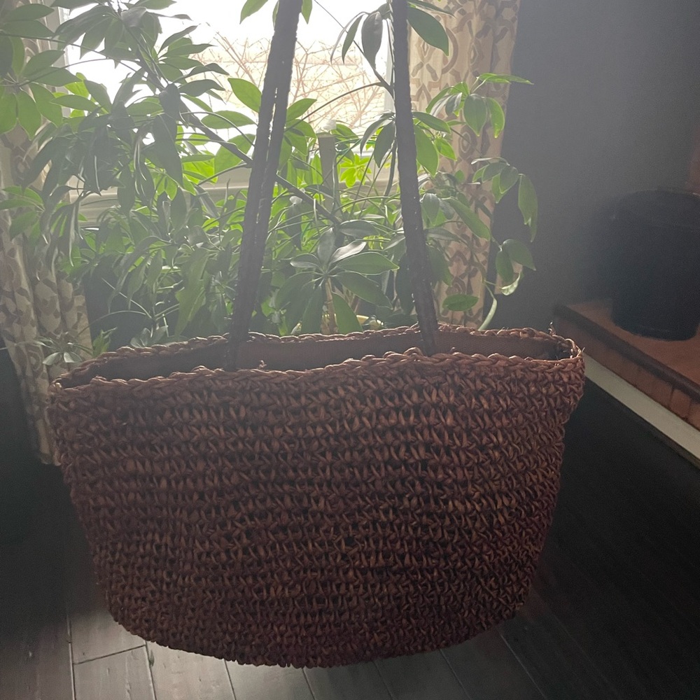 Vintage straw purse